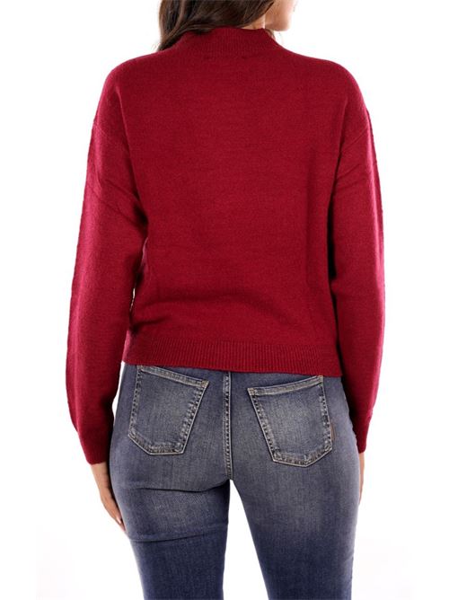  YES ZEE | M003 BT00/0562